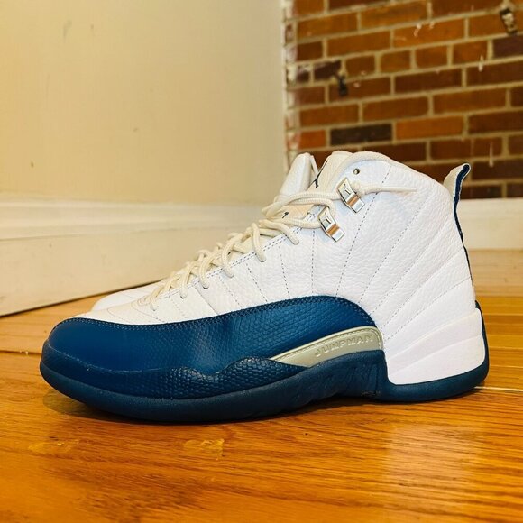 Jordan 12 Retro French Blue 2016 Size 9.5 130690 113 - Picture 9 of 14